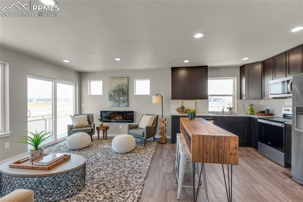 Image 7 of 27: Photos of model home