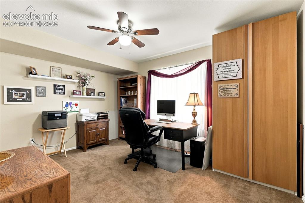 Image 33 of 50: Recessed ceiling with an integrated ceiling fan and light fixture