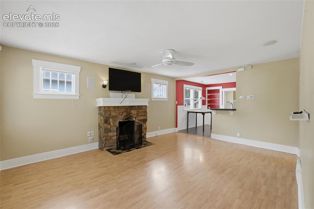 Image 11 of 37: Living Room