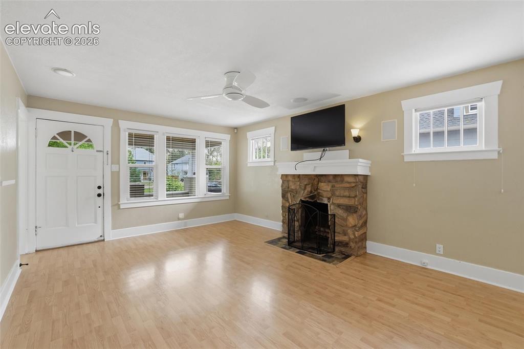 Image 13 of 37: Living Room