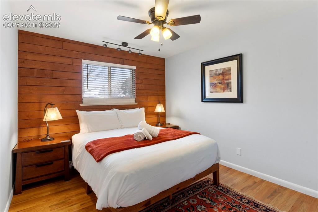 Image 7 of 40: Bedroom 1