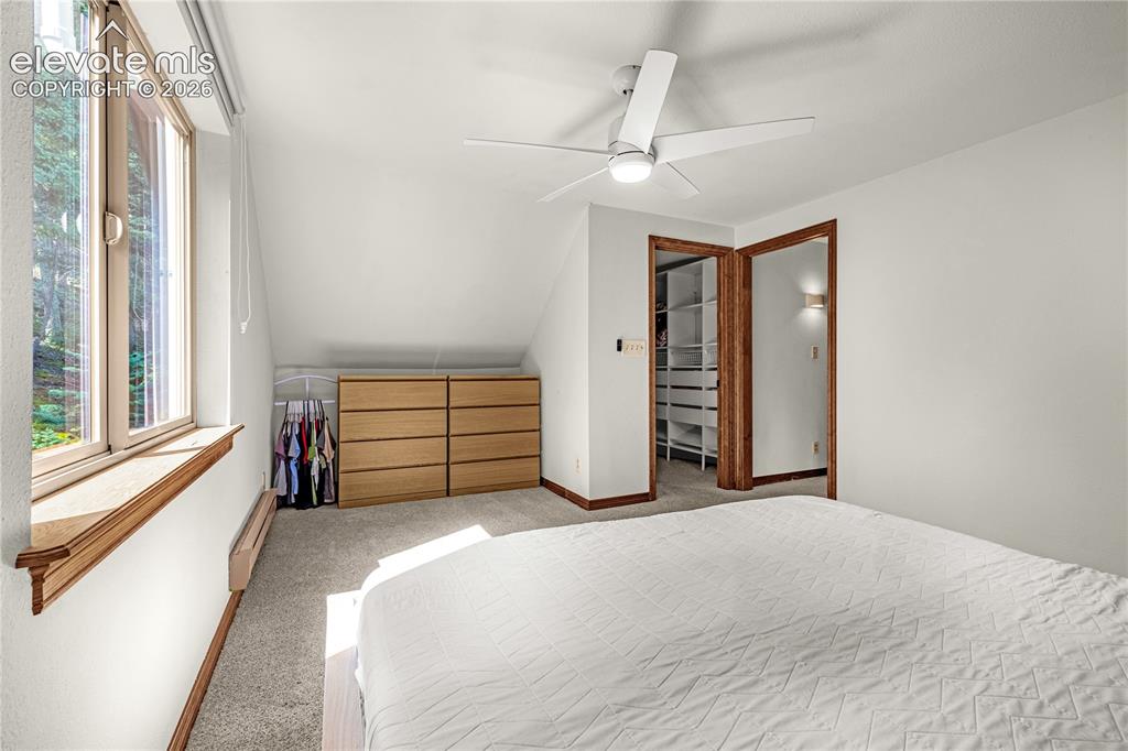 Image 15 of 44: Bedroom