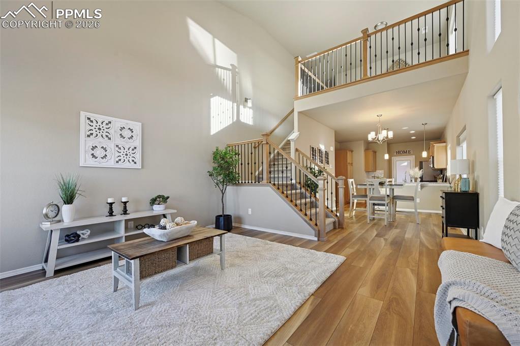 Image 4 of 33: Living Room