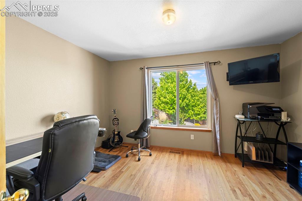 Image 15 of 41: Office main level