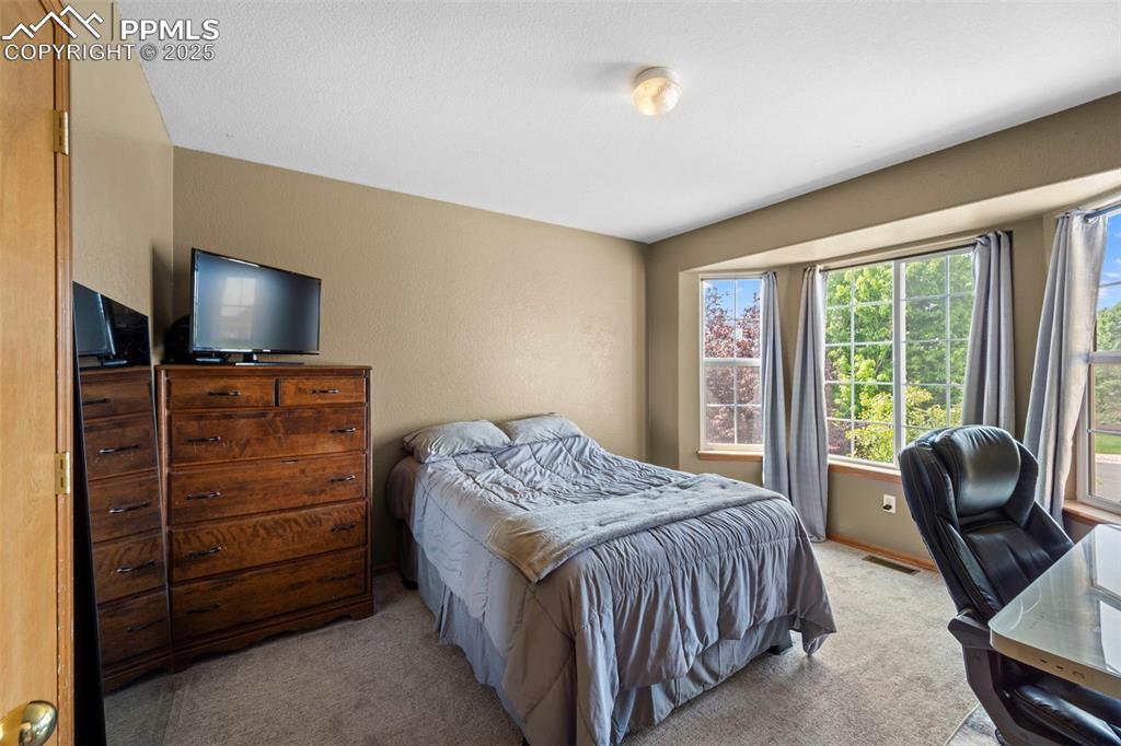 Image 26 of 41: Bedroom 4