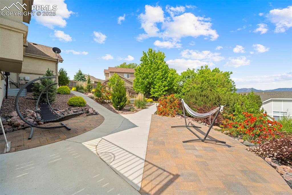 Image 35 of 41: Back of Structure