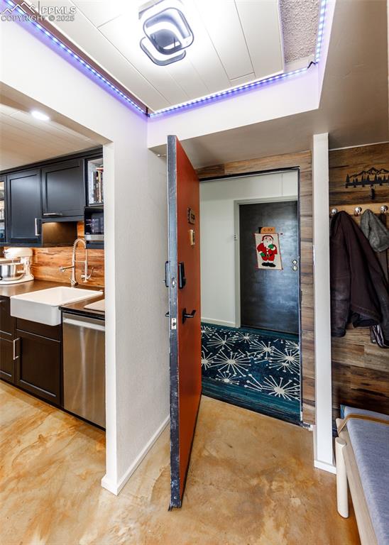 Image 3 of 50: Other