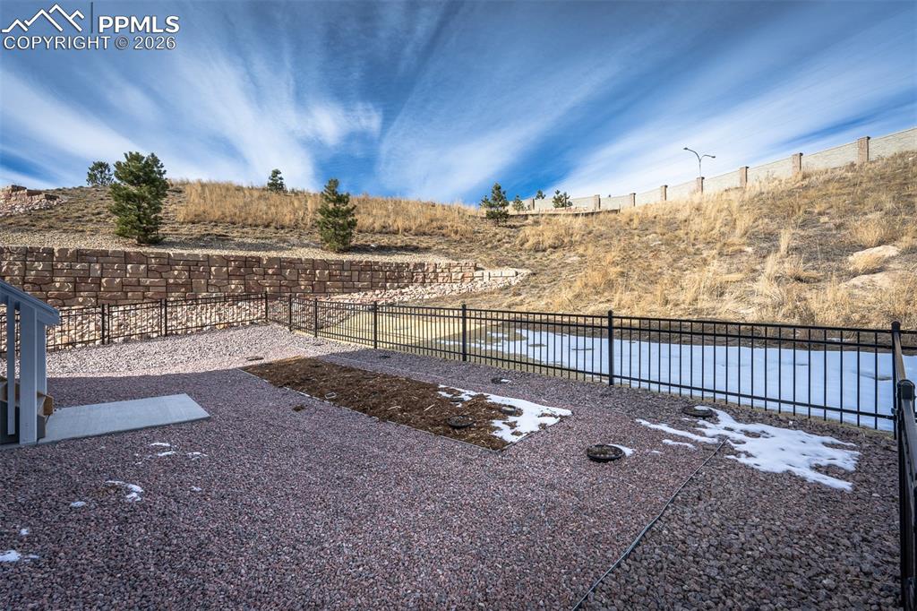 Image 39 of 39: Yard