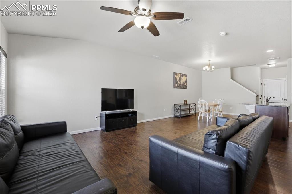 Image 3 of 37: Living Room