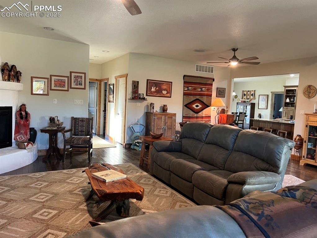 Image 6 of 45: No Description Available