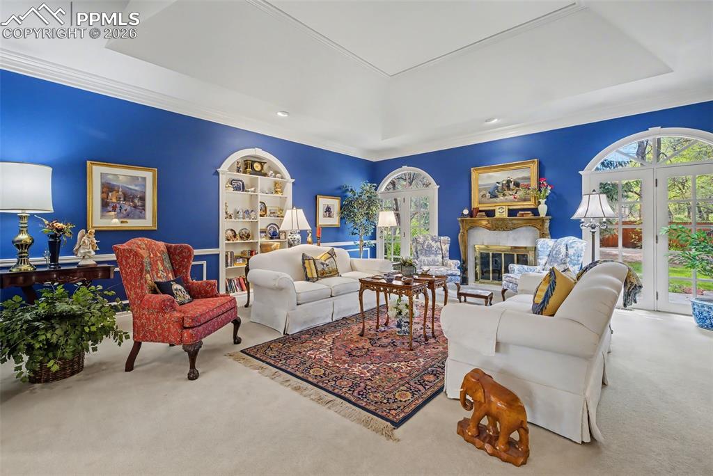 Image 7 of 46: Living Room