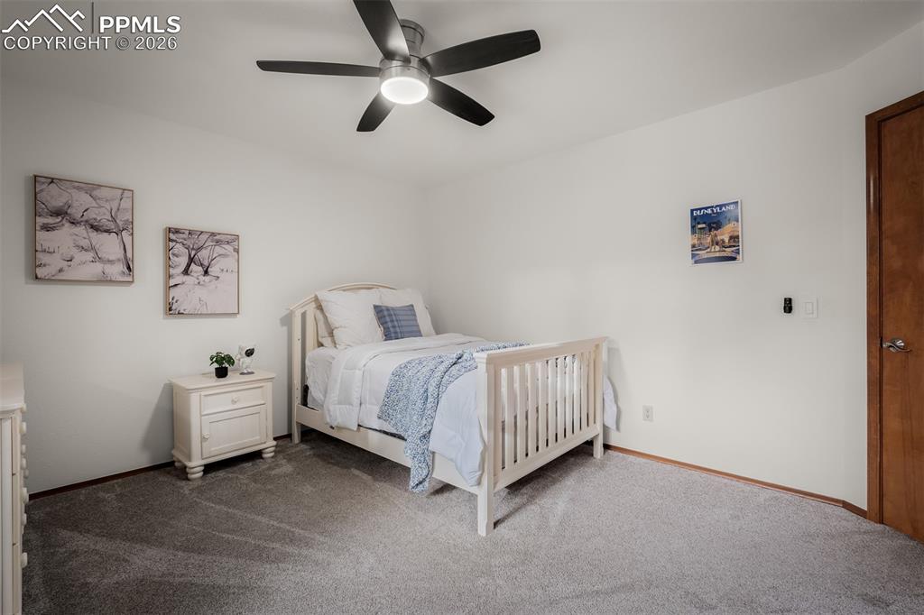 Image 39 of 49: Bedroom