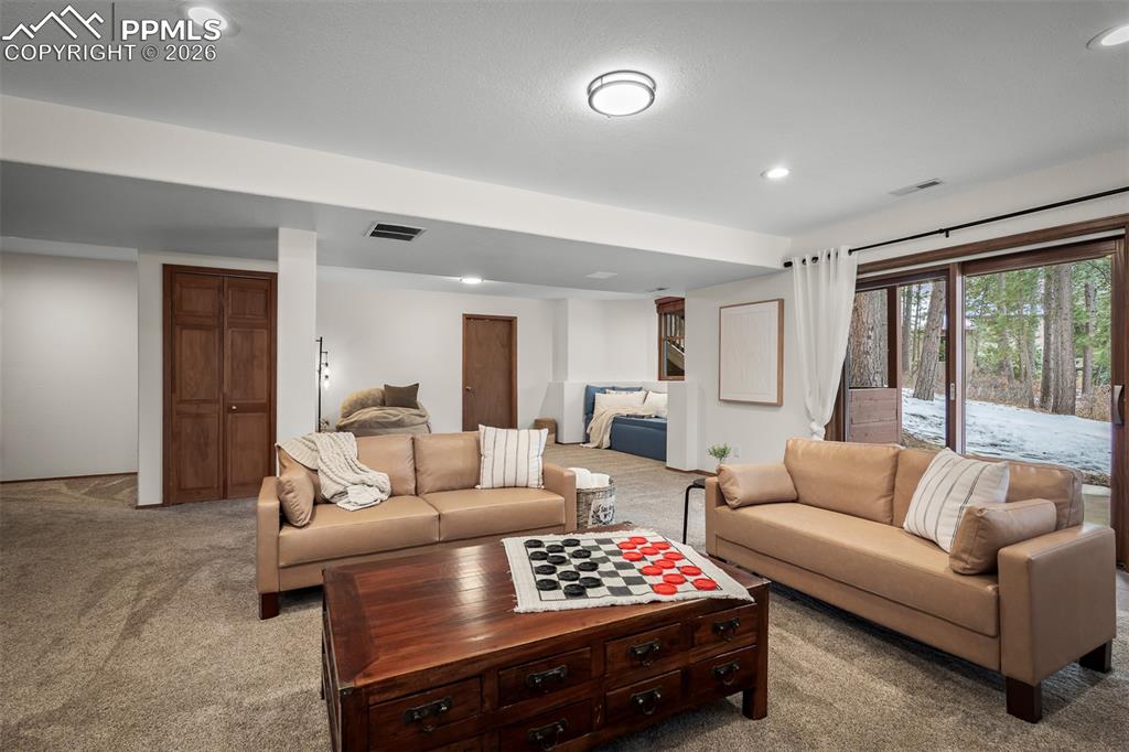 Image 44 of 49: Living Room