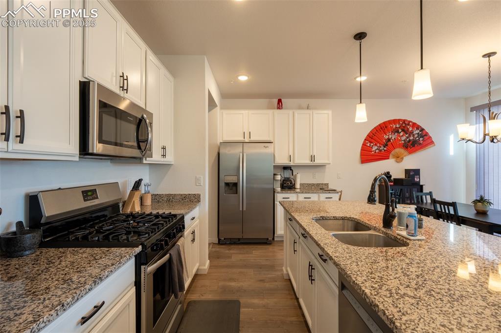 Image 8 of 40: Kitchen - main floor