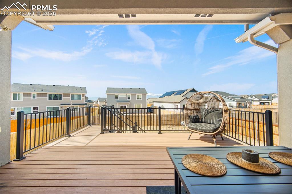 Image 39 of 45: Deck