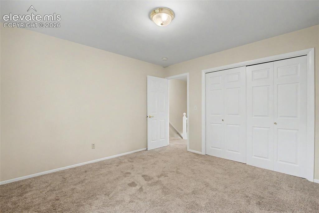 Image 34 of 49: Bedroom