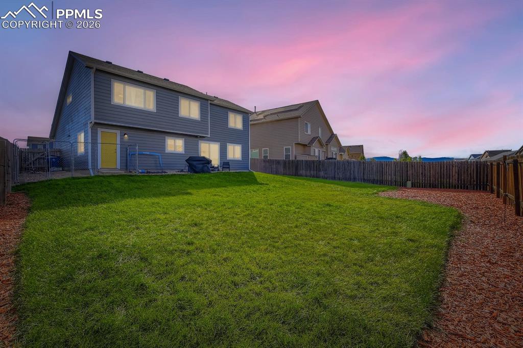 Image 29 of 30: Back of Structure