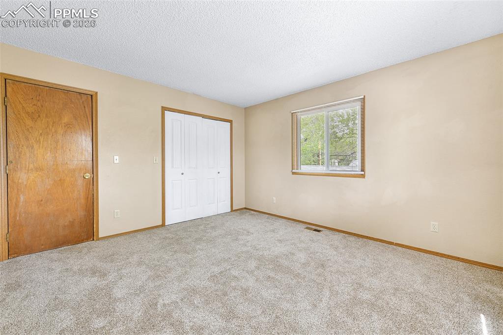 Image 16 of 22: Bedroom #2 - Upper Level