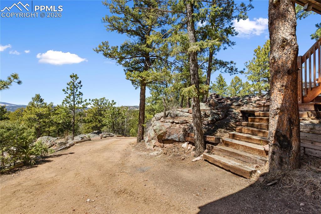 Image 29 of 45: Bathroom