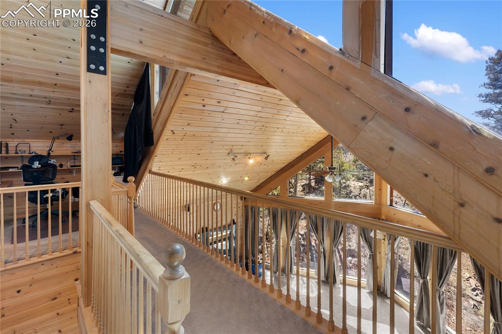 Image 41 of 45: Bathroom