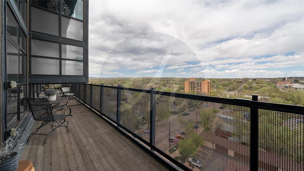 Image 15 of 26: Balcony