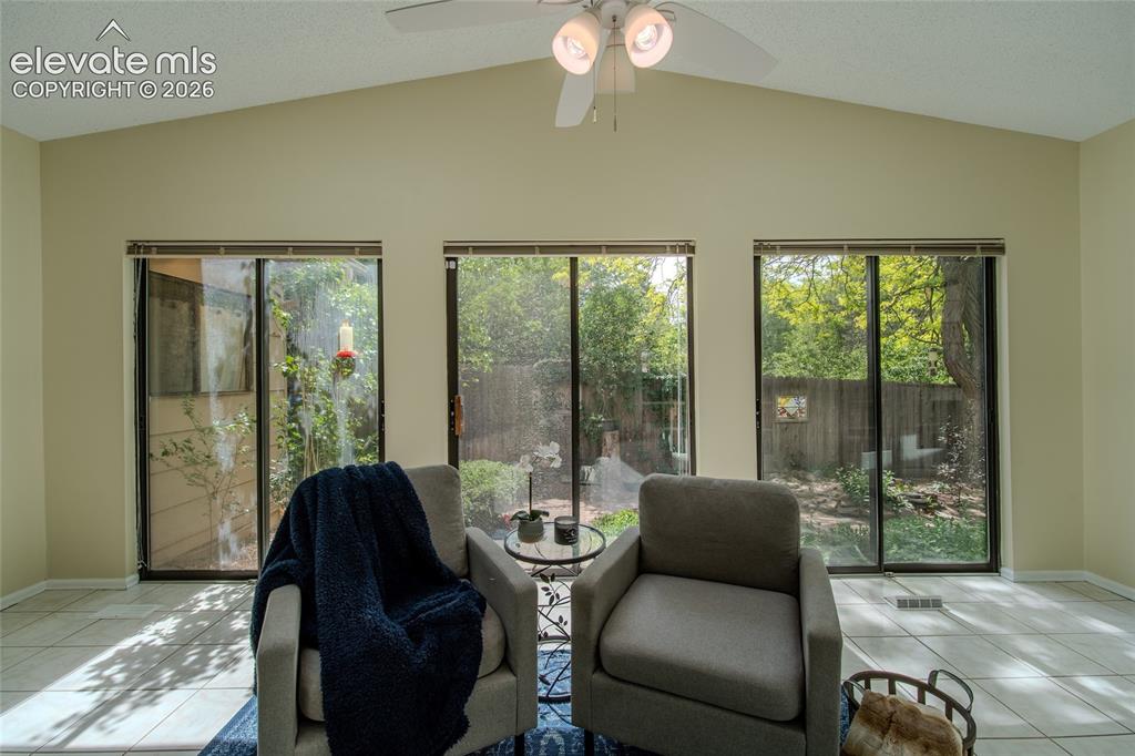 Image 19 of 49: Sun Room