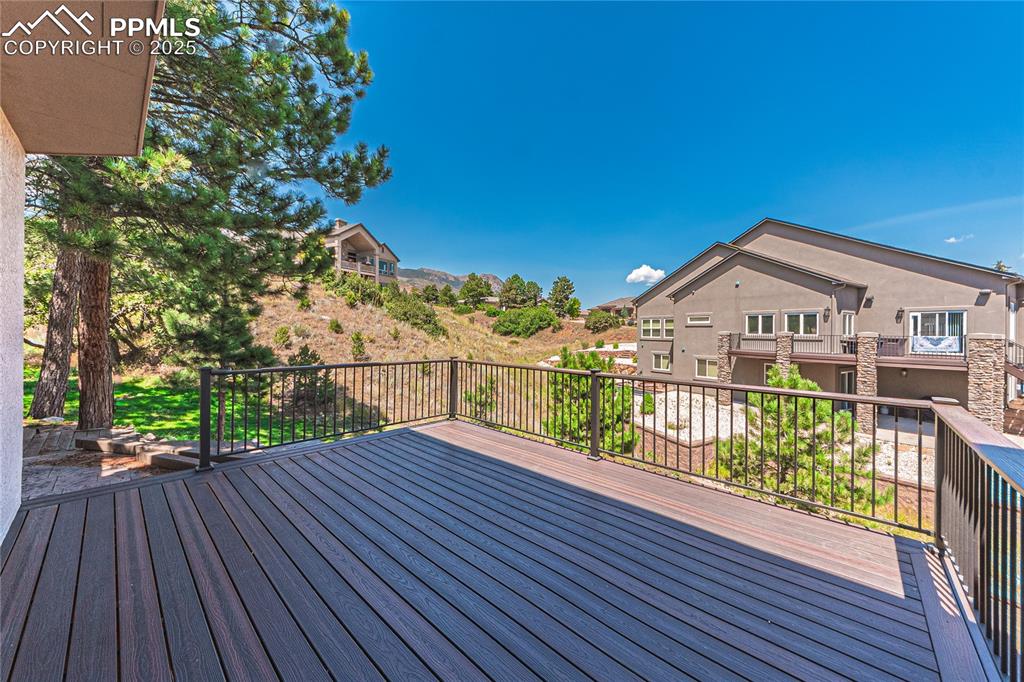 Image 49 of 50: Deck