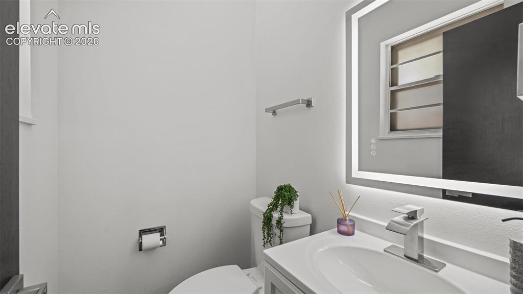 Image 18 of 44: All new bathroom fixtures