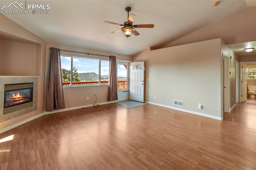 Image 6 of 44: Living Room