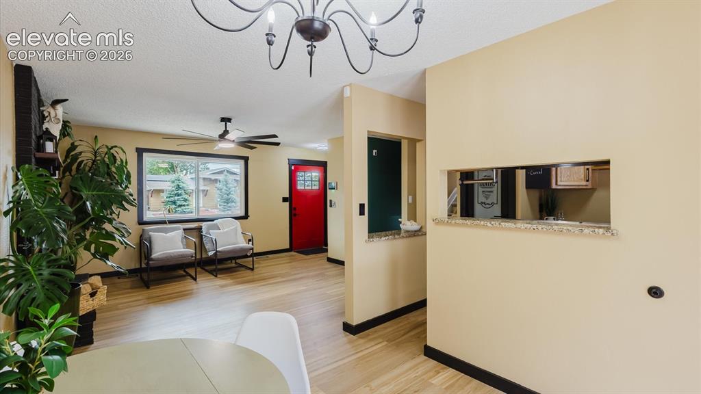 Image 9 of 36: Dining Room