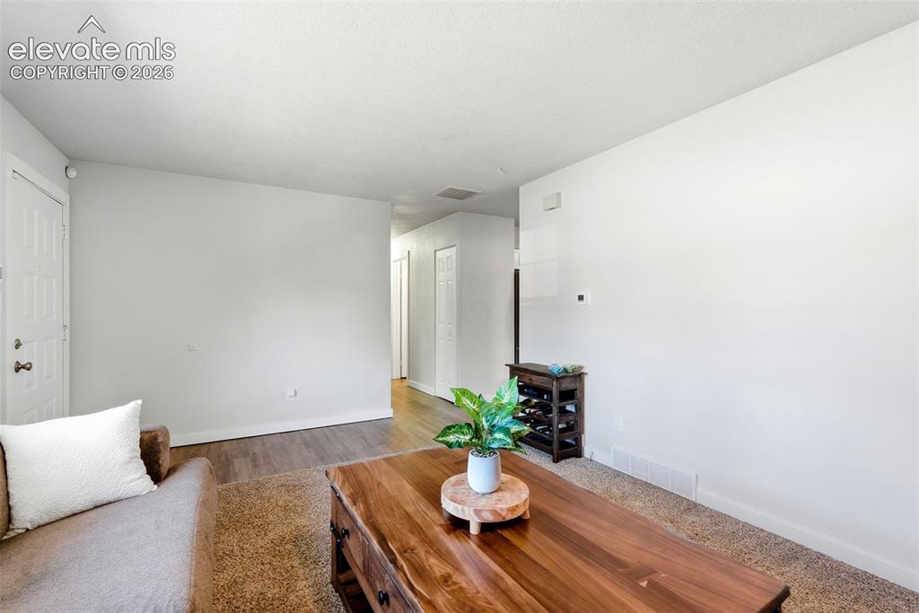 Image 10 of 50: Living Room