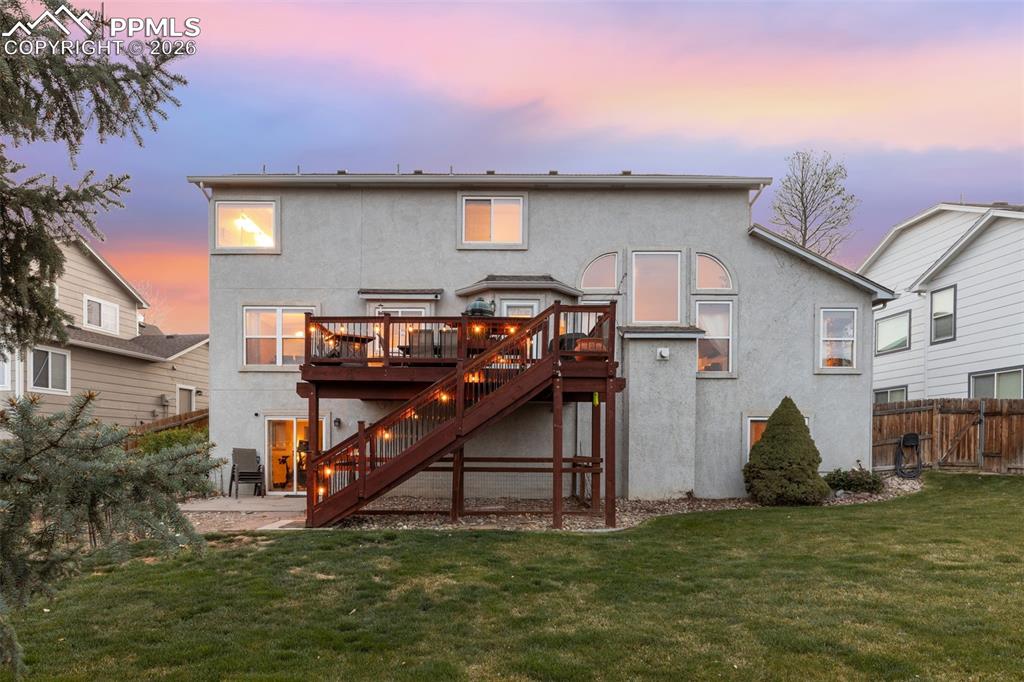 Image 34 of 35: Back of Structure