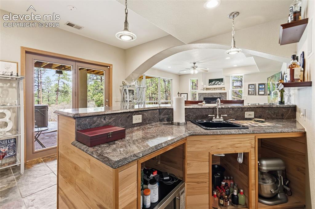 Image 41 of 50: Lower Level Wet Bar