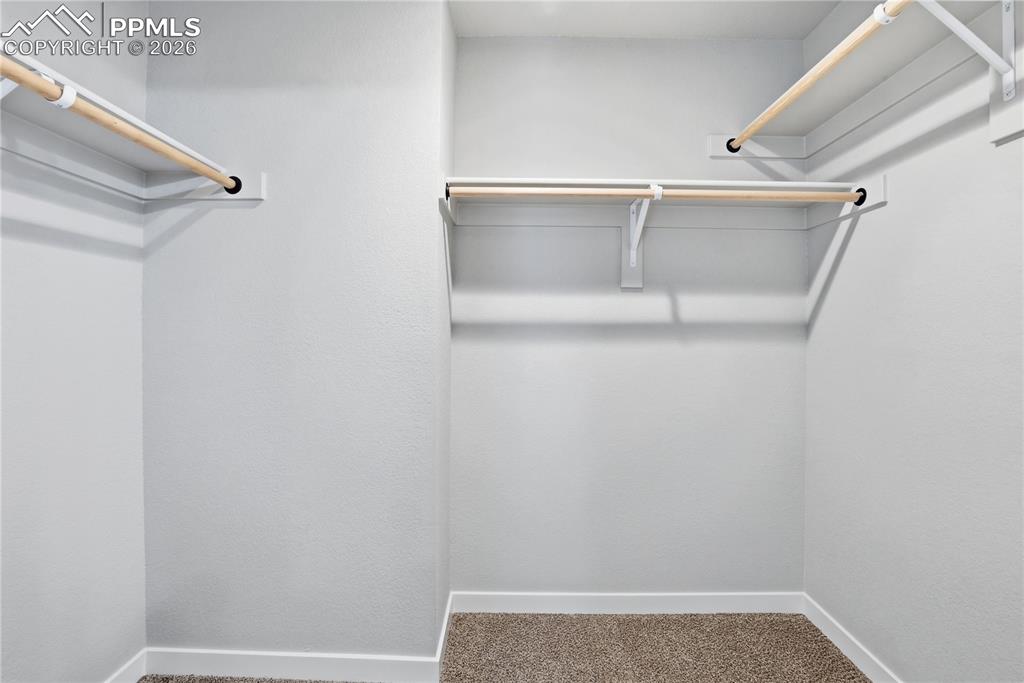 Image 16 of 18: Closet