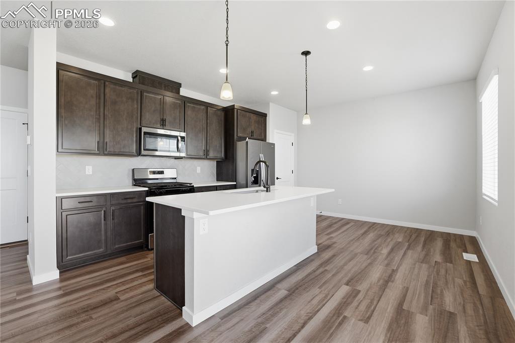 Image 2 of 18: Kitchen