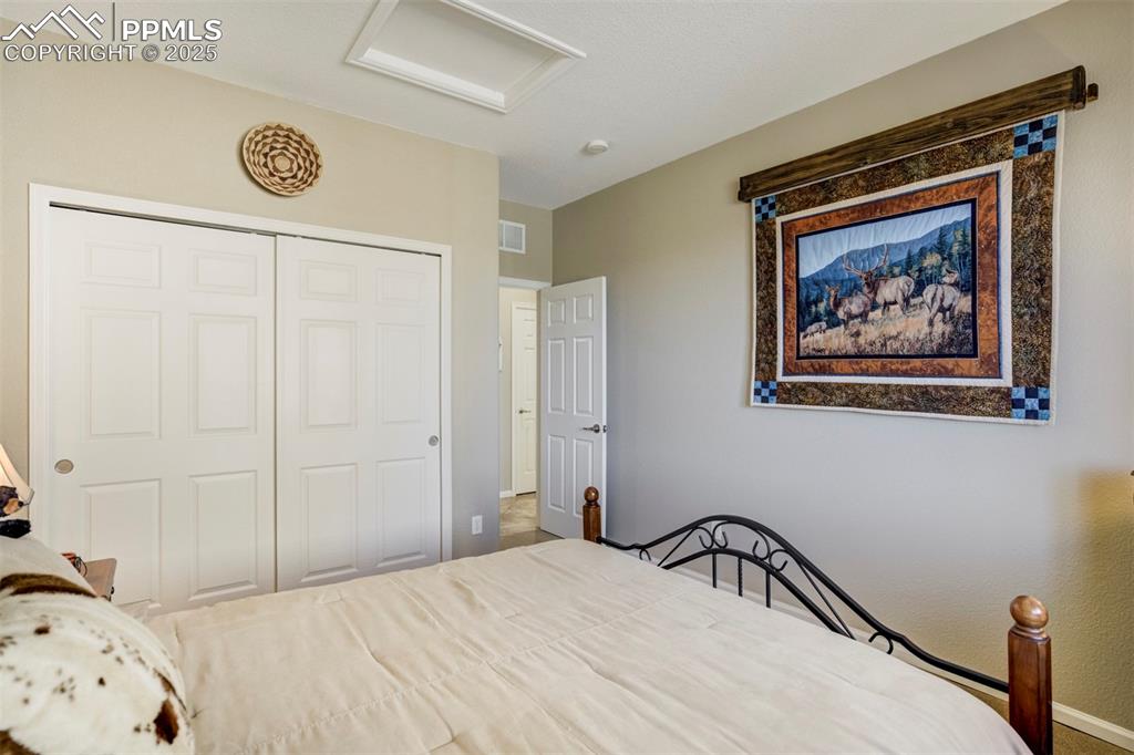 Image 24 of 49: Bedroom