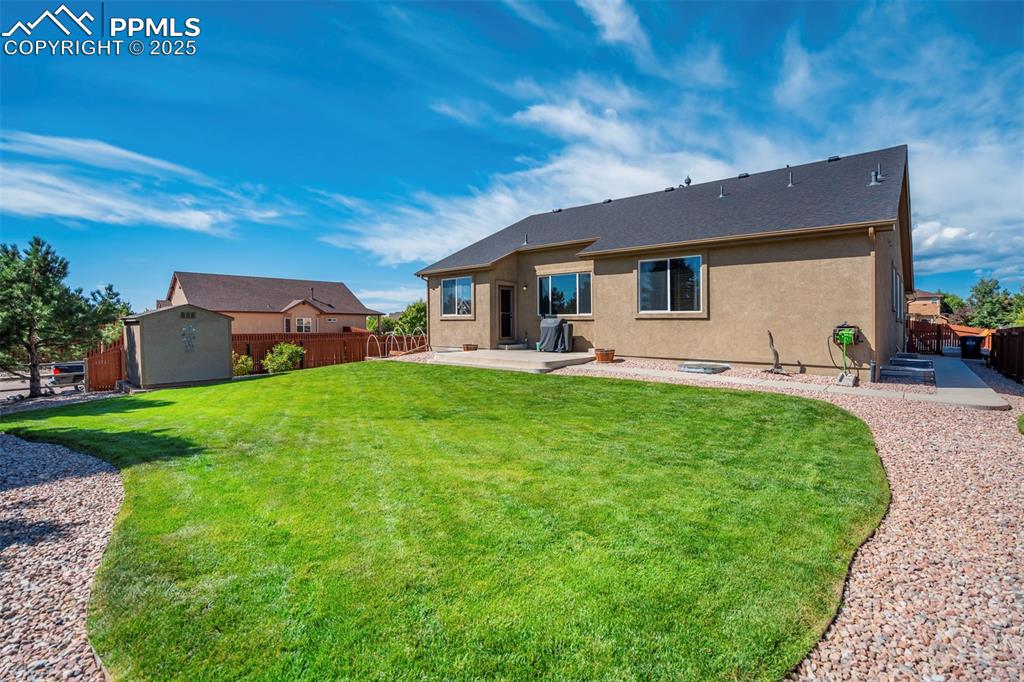 Image 42 of 49: Back of Structure