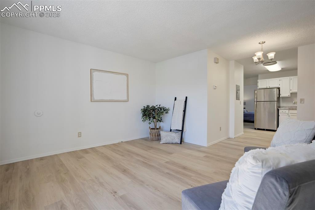 Image 9 of 33: Living Room