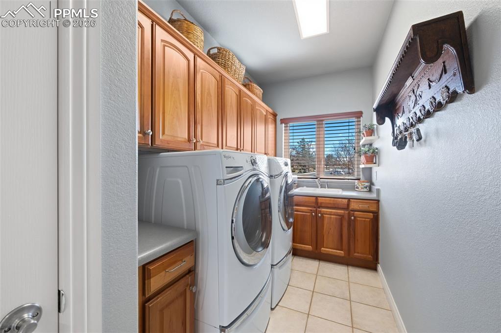 Image 24 of 50: No Description Available