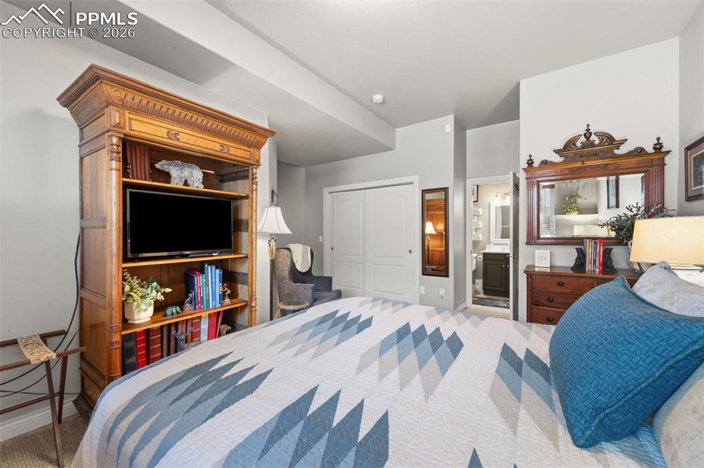 Image 37 of 50: No Description Available