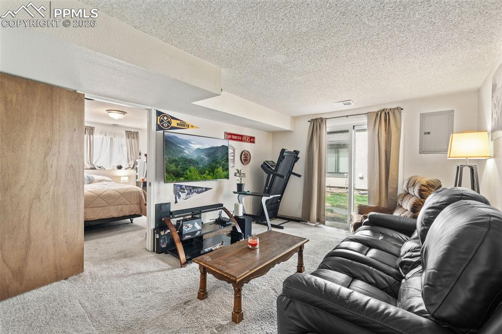 Image 18 of 25: Basement
