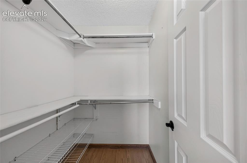 Image 25 of 44: Closet