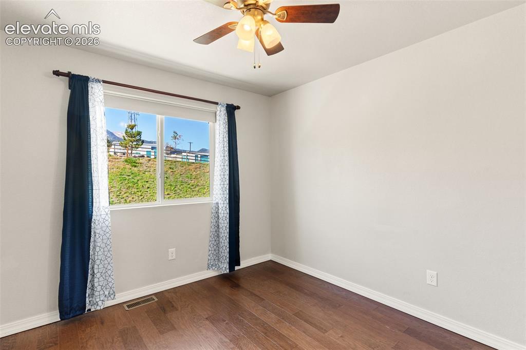 Image 21 of 29: 2nd bedroom