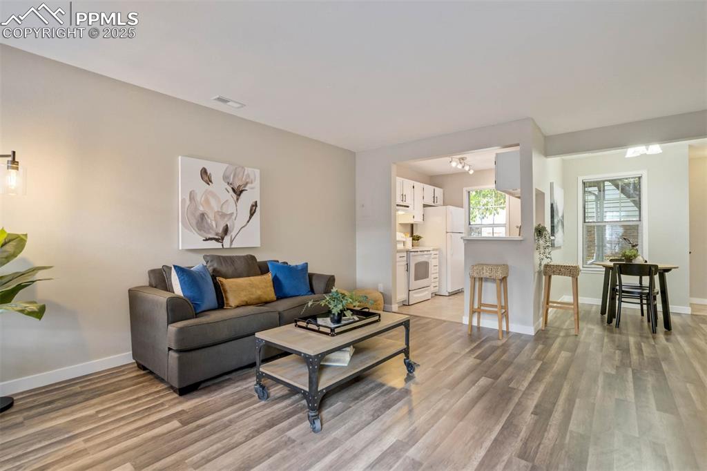 Image 7 of 22: Living Room