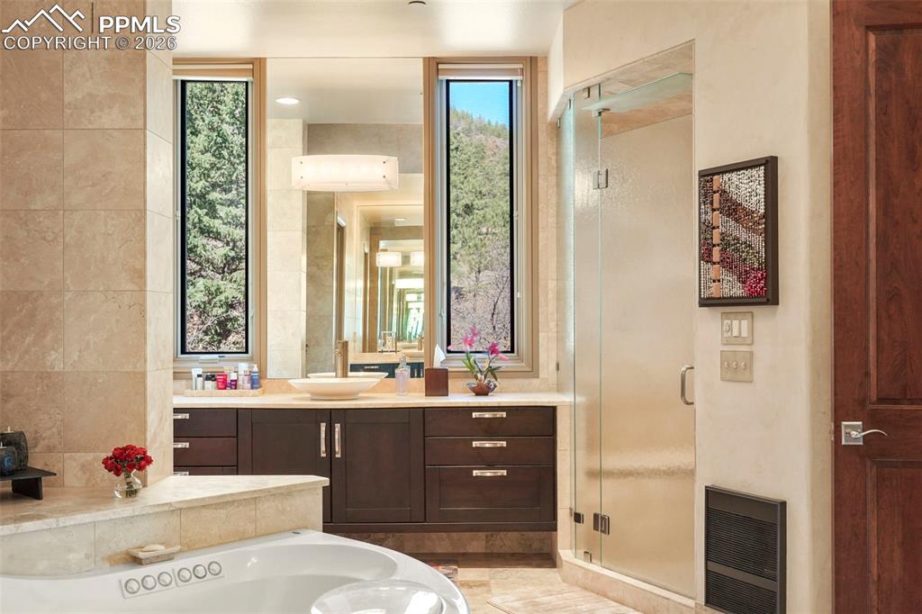 Image 28 of 50: Master Bathroom