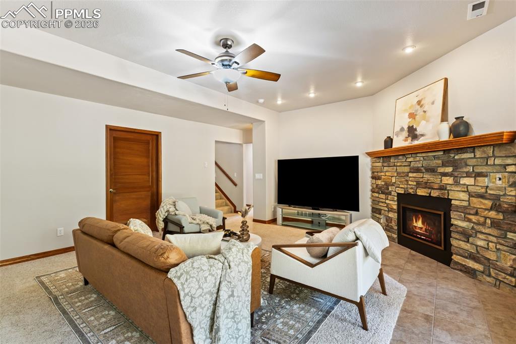 Image 34 of 43: Recreation Room