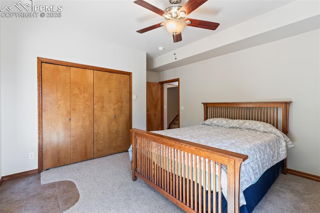 Image 40 of 43: Bedroom