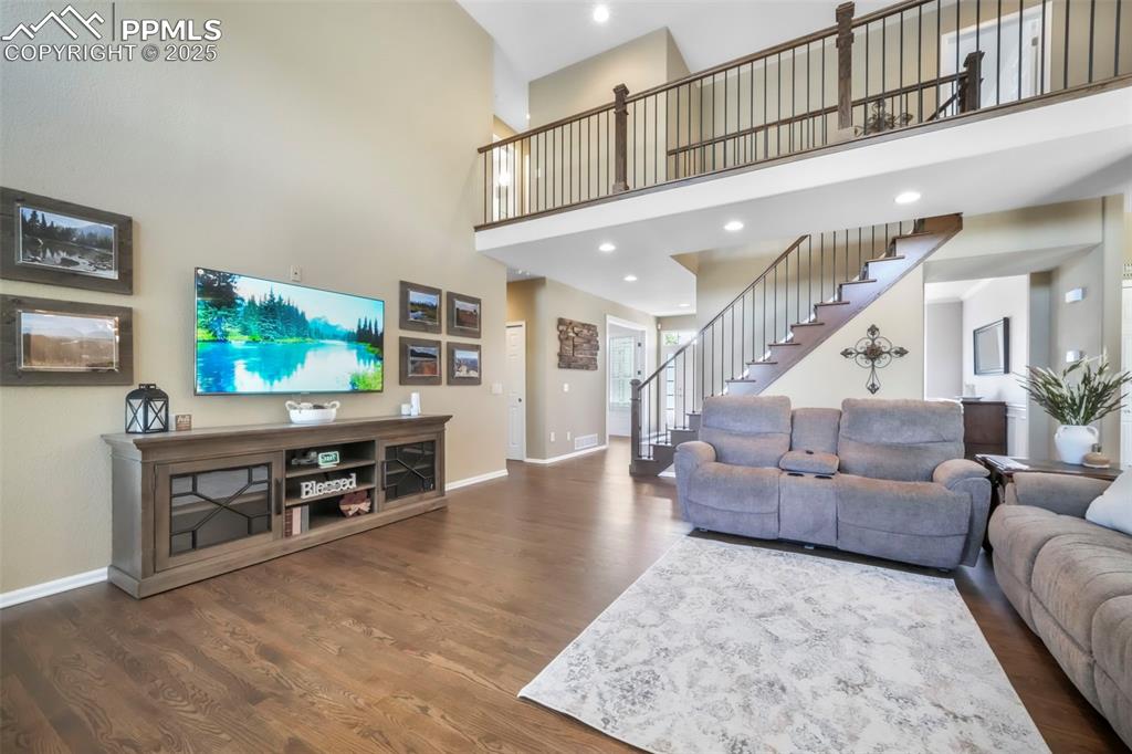 Image 15 of 50: Elegant Hardwood Flooring
