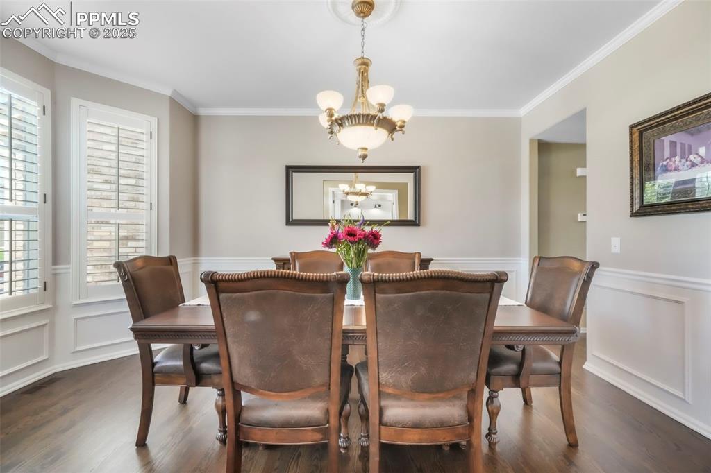 Image 16 of 50: Formal Dining Room