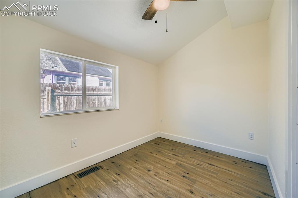 Image 18 of 38: New floors and paint